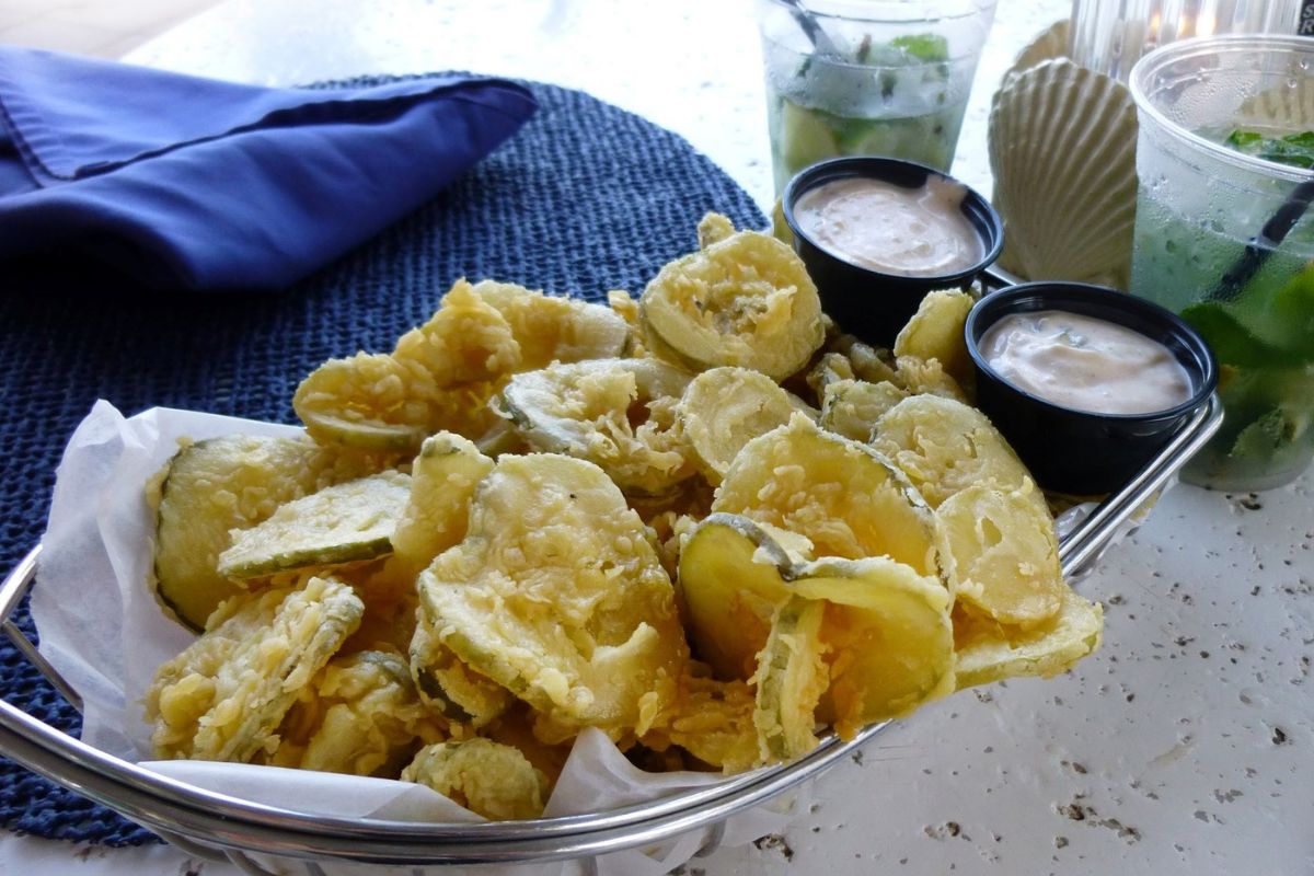 Oven Fried Pickles With Low Fat Buttermilk Ranch Dressing For Dipping